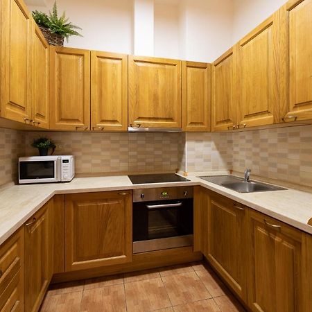 Luxury Apartment In Prime Location Prague Exterior photo