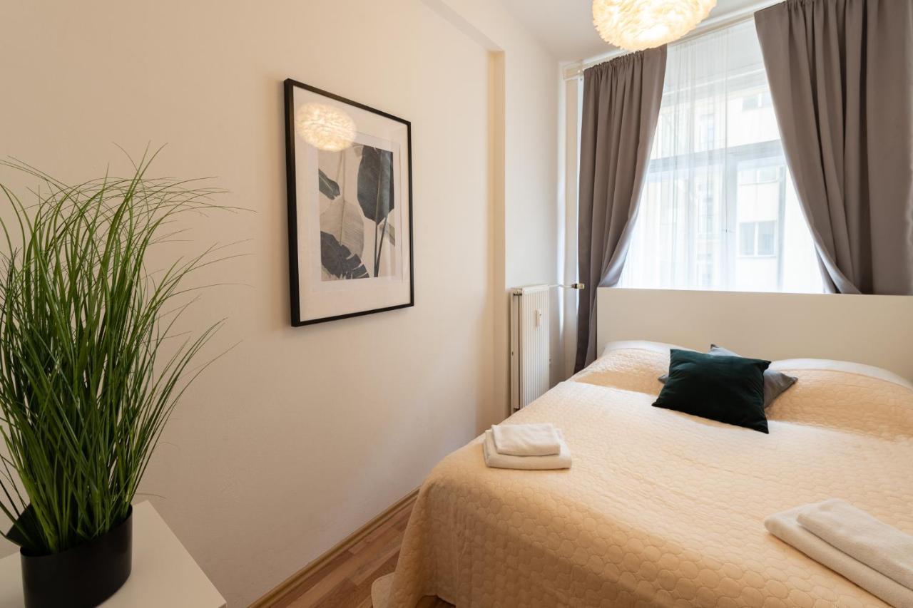 Luxury Apartment In Prime Location Prague Exterior photo