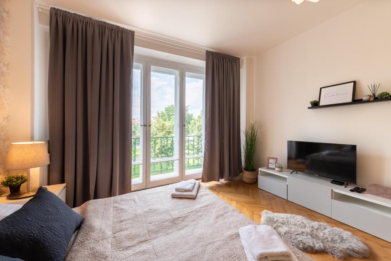 Luxury Apartment In Prime Location Prague Exterior photo